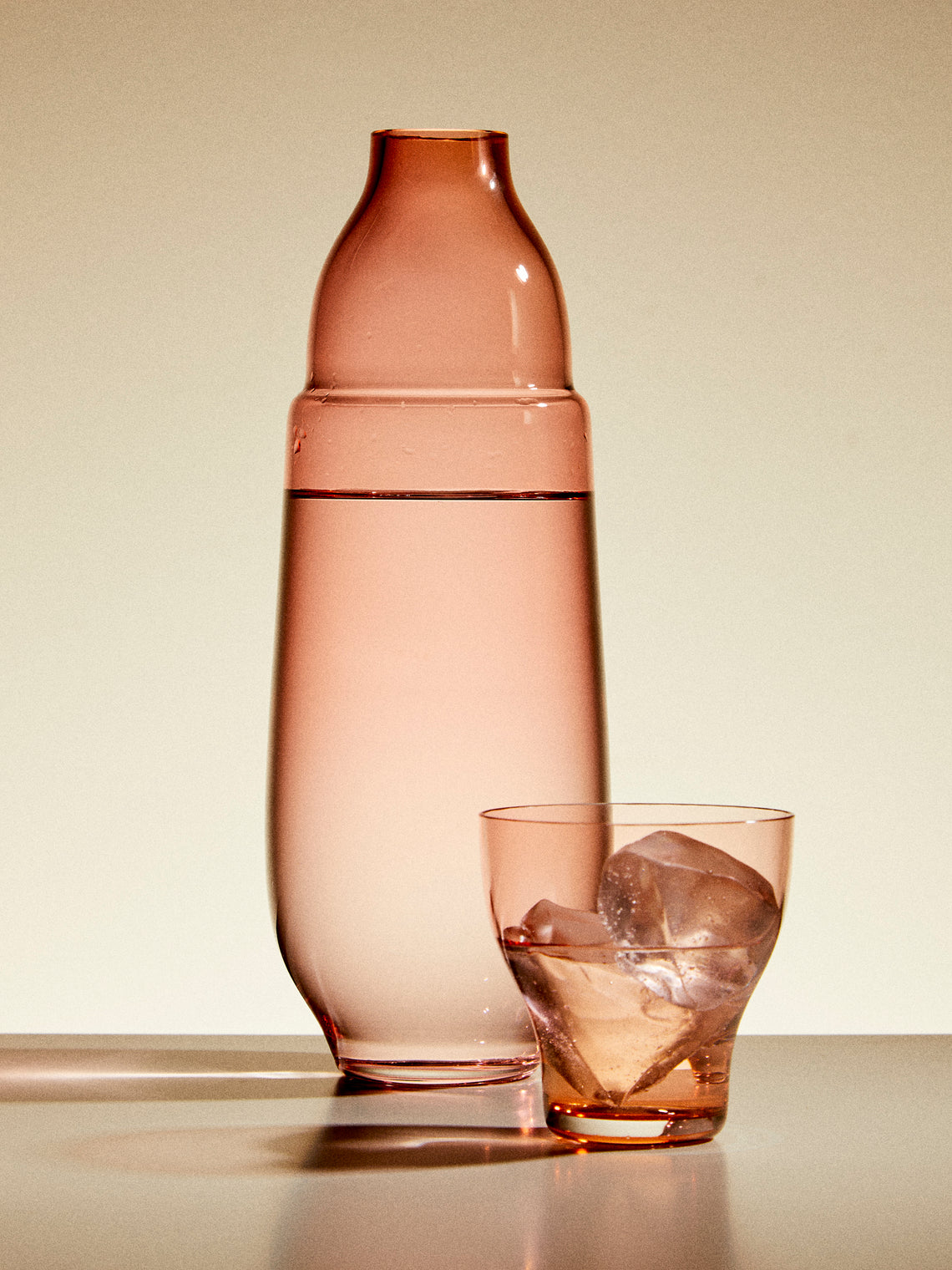 Kickie Chudikova - Danube Hand-Blown Bohemian Crystal Carafe and Tumbler - Pink - ABASK