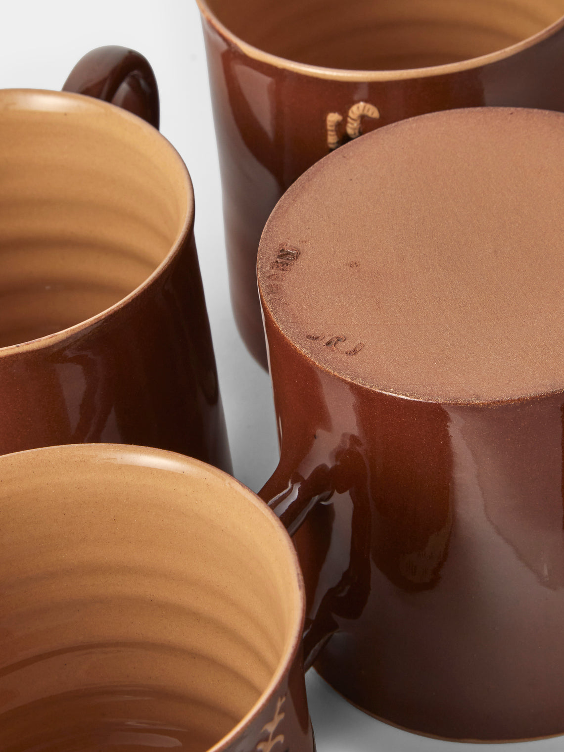 Poterie d’Évires - Animals Hand-Painted Ceramic Mugs (Set of 4) - Light Brown - ABASK