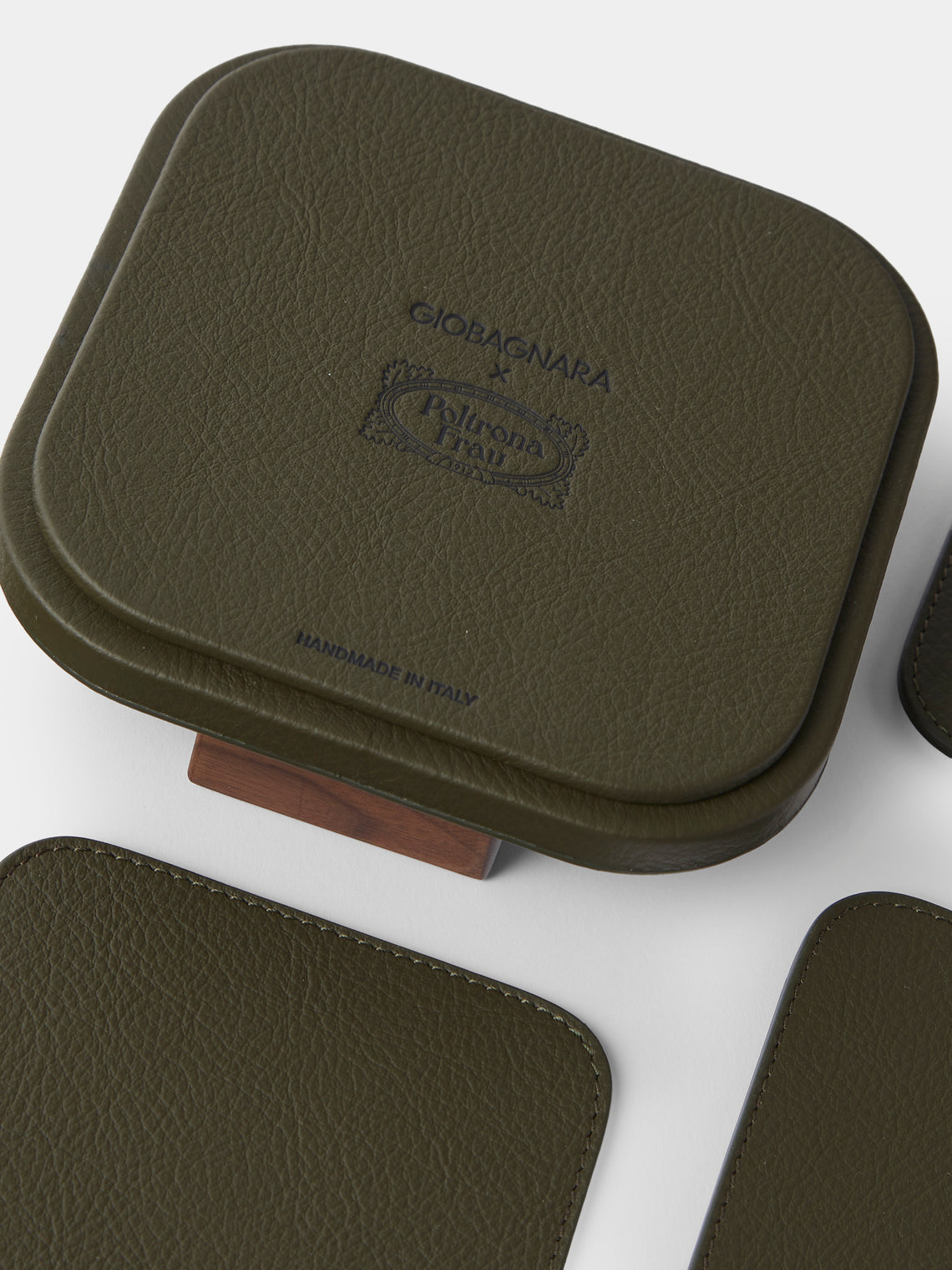 Giobagnara x Poltrona Frau - Leather and Walnut Coasters with Holder (Set of 6) - Olive - ABASK