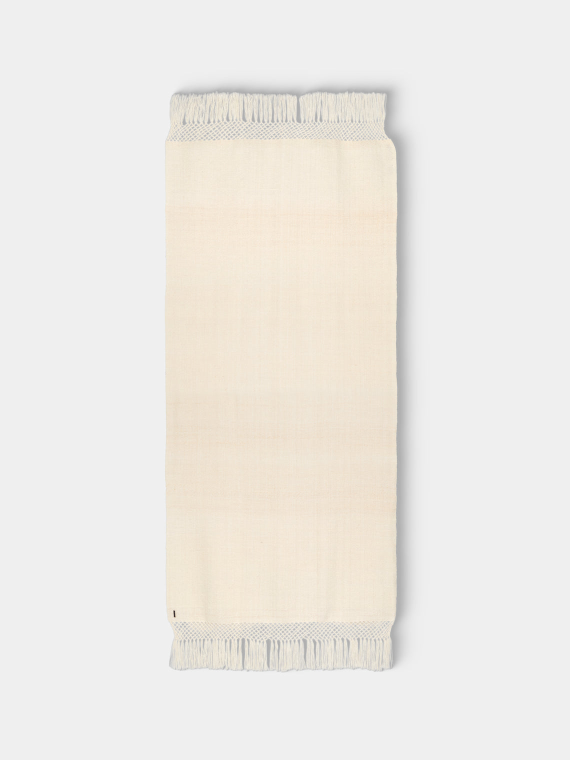 de Le Cuona - Llama Throw (94.5in/2.4m) - Cream - ABASK - 