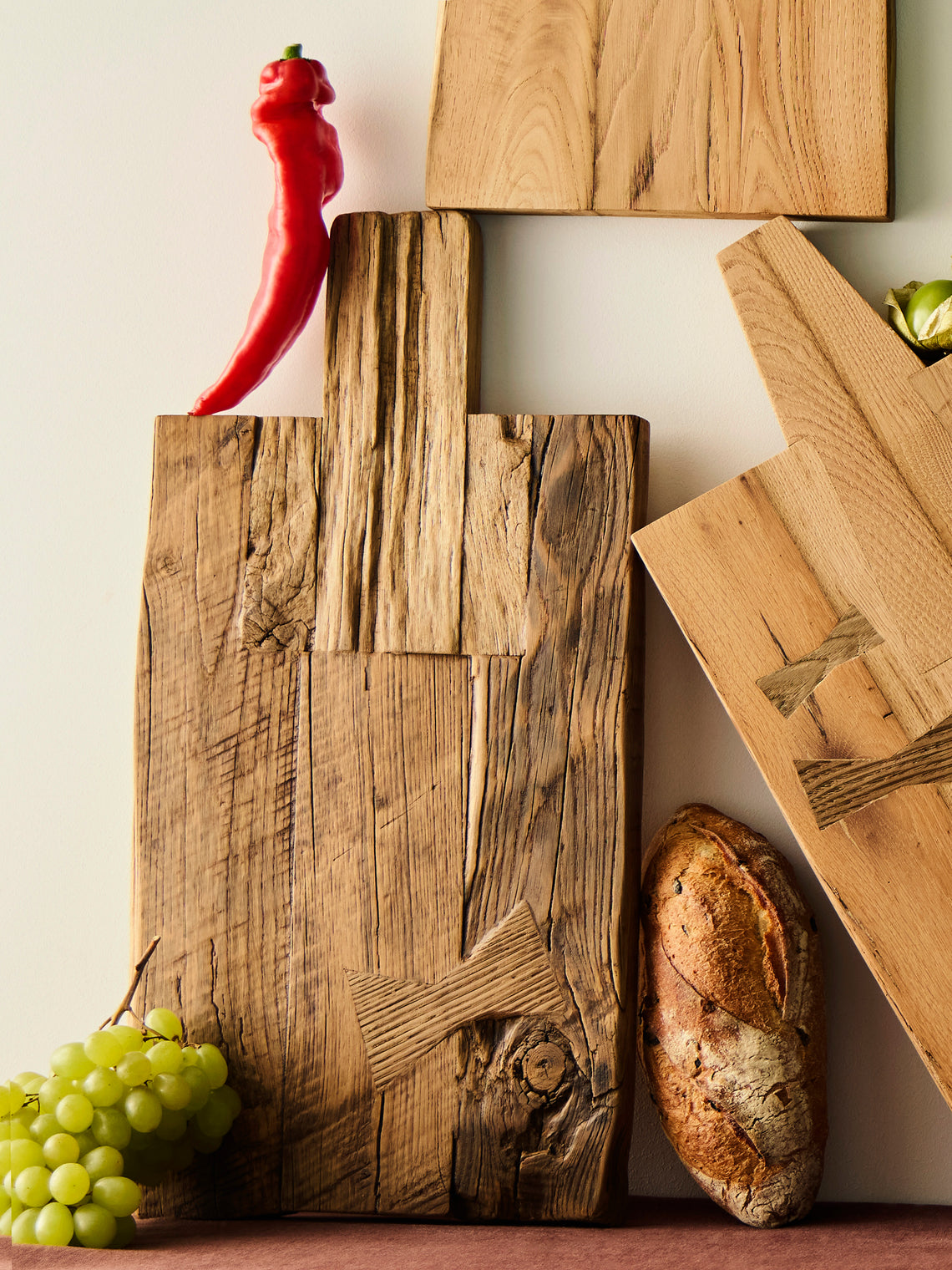 Art Brugi - Hand-Carved Antique Chestnut Serving Board - Brown - ABASK