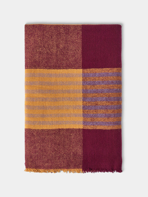 Me & K - Srinagar Cashmere Tartan Throw (75in/1.9m) - Red - ABASK - 