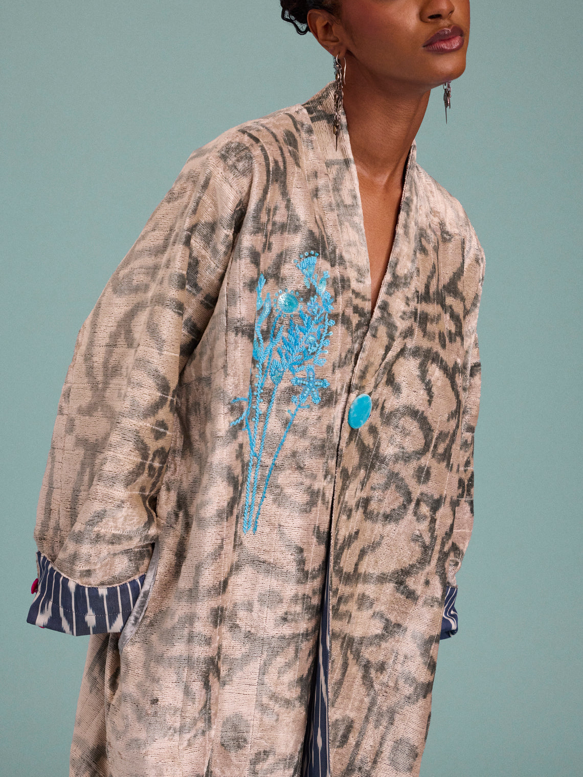 Nazzy Beglari - Hand-Loomed Ikat Velvet Reversible Robe | One Size - Multiple - ABASK