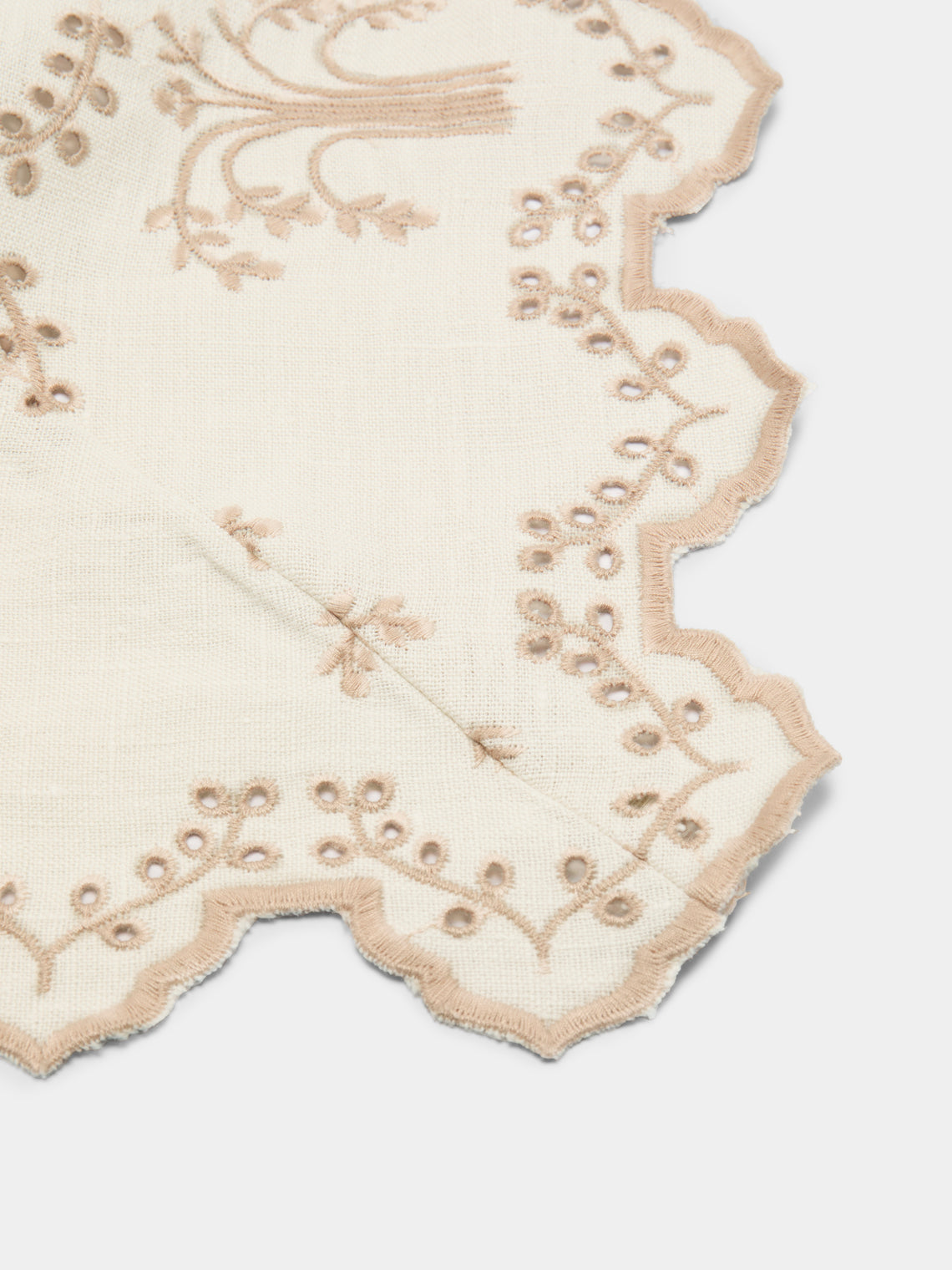 Borgo delle Tovaglie - Eden Embroidered Linen Large Rectangular Tablecloth - Natural - ABASK