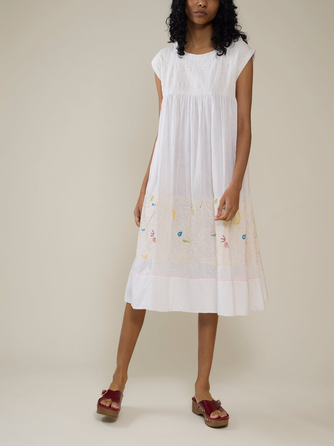 White Women's Amber 33 Hand-Loomed Cotton Dress by Injiri | ABASK White Women's Amber 33 Hand-Loomed Cotton Dress by Injiri | ABASK