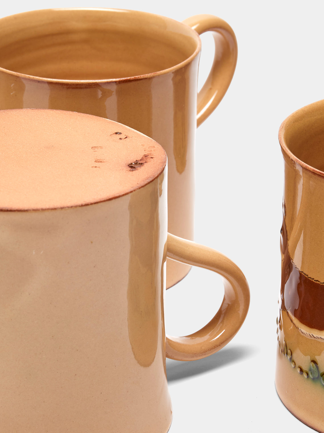 Poterie d’Évires - Animals Hand-Painted Ceramic Mugs (Set of 6) - Cream - ABASK