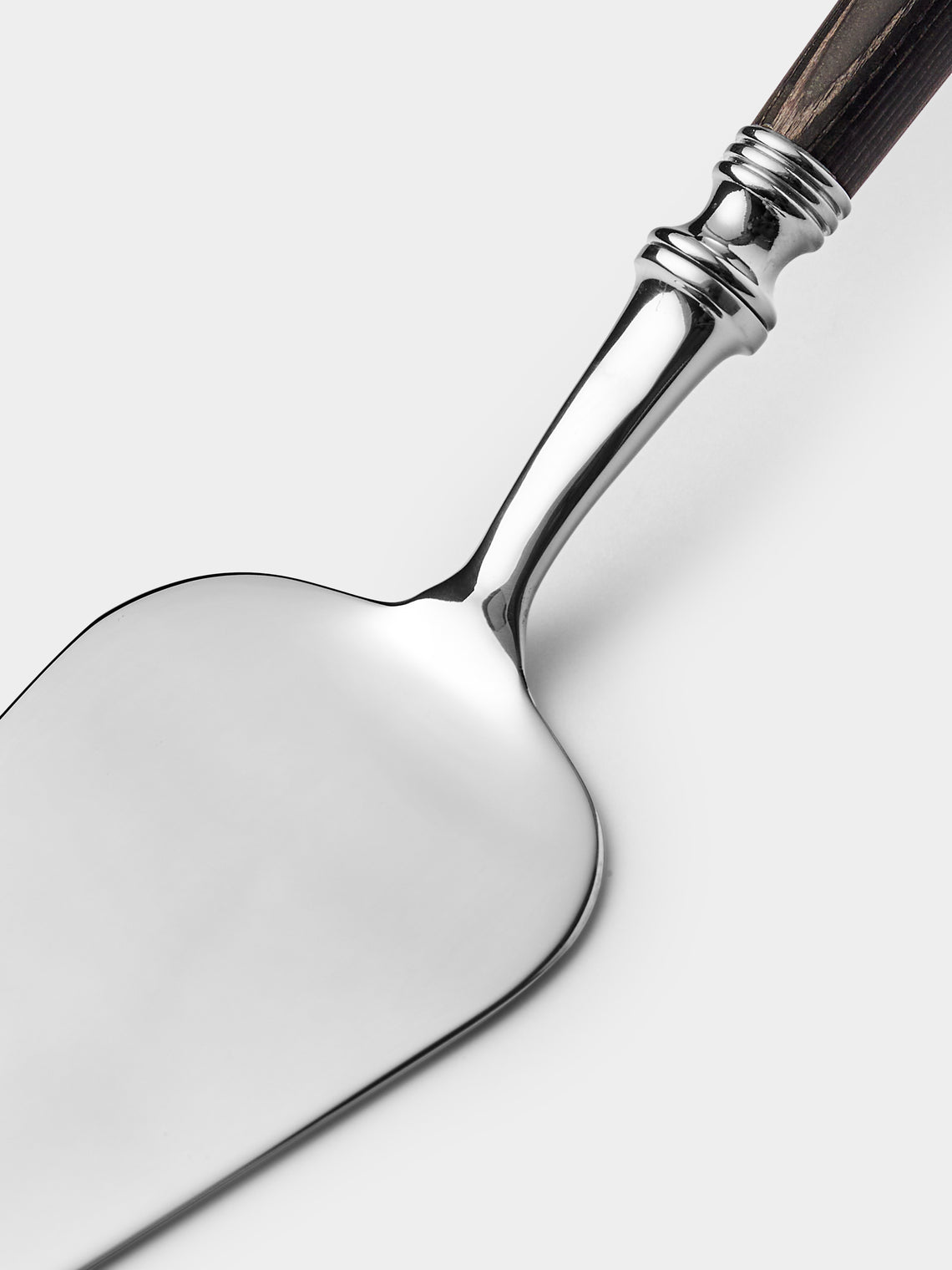 Alain Saint-Joanis - Marbella Ebony Resin Cake Server - Black - ABASK