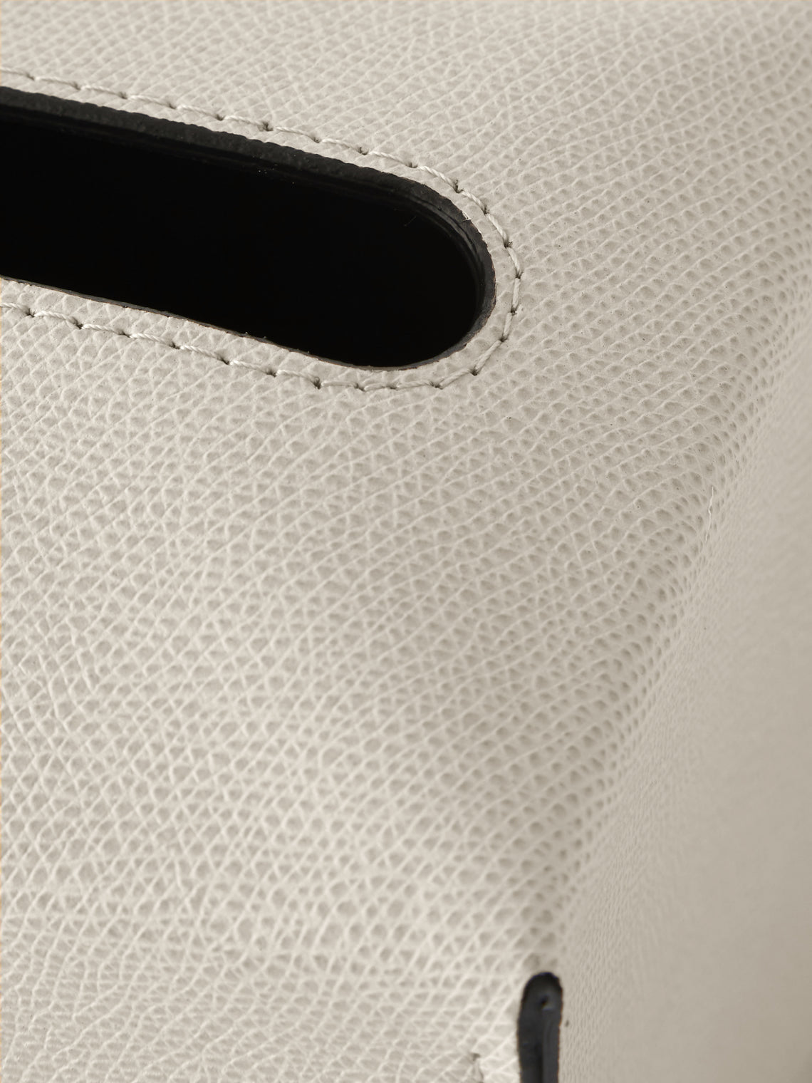 Giobagnara - Ready Leather Tissue Box - Cream - ABASK