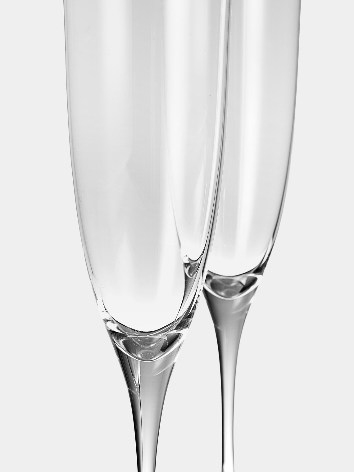 Lobmeyr - | Set of 2| Patrician Crystal Champagne Flutes - Clear - ABASK
