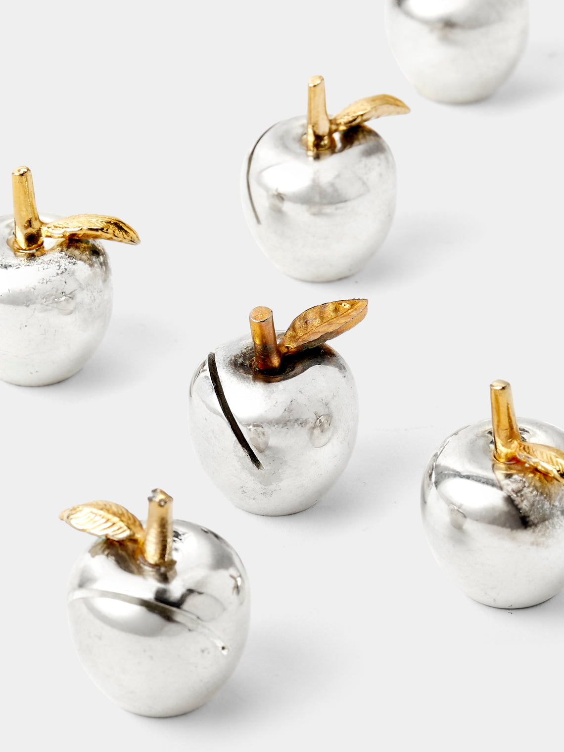 Antique and Vintage - Mid-Century Apples Silver-Plated Knife Rests (Set of 12) - Silver - ABASK