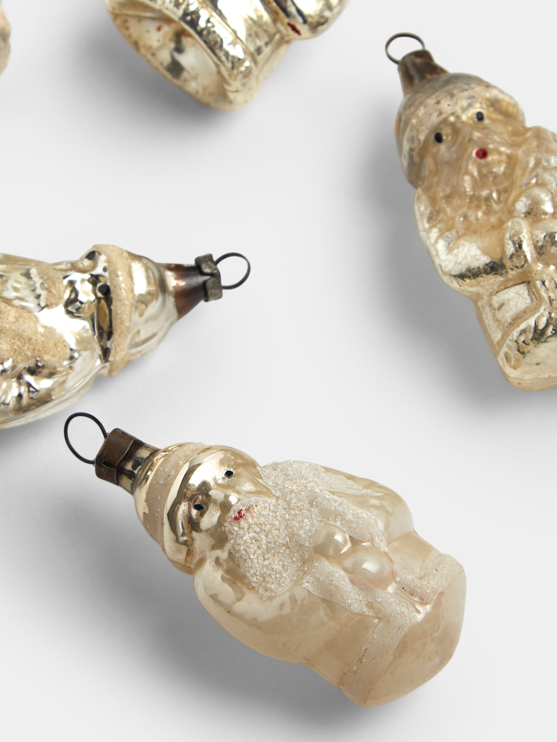 Antique and Vintage - Early-20th-Century Father Christmas Glass Baubles (Set of 7) - Silver - ABASK