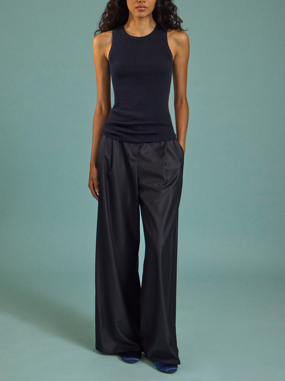 Arch4 - Manon Baby Goat Cashmere Tank Top | Size: S - Navy - ABASK