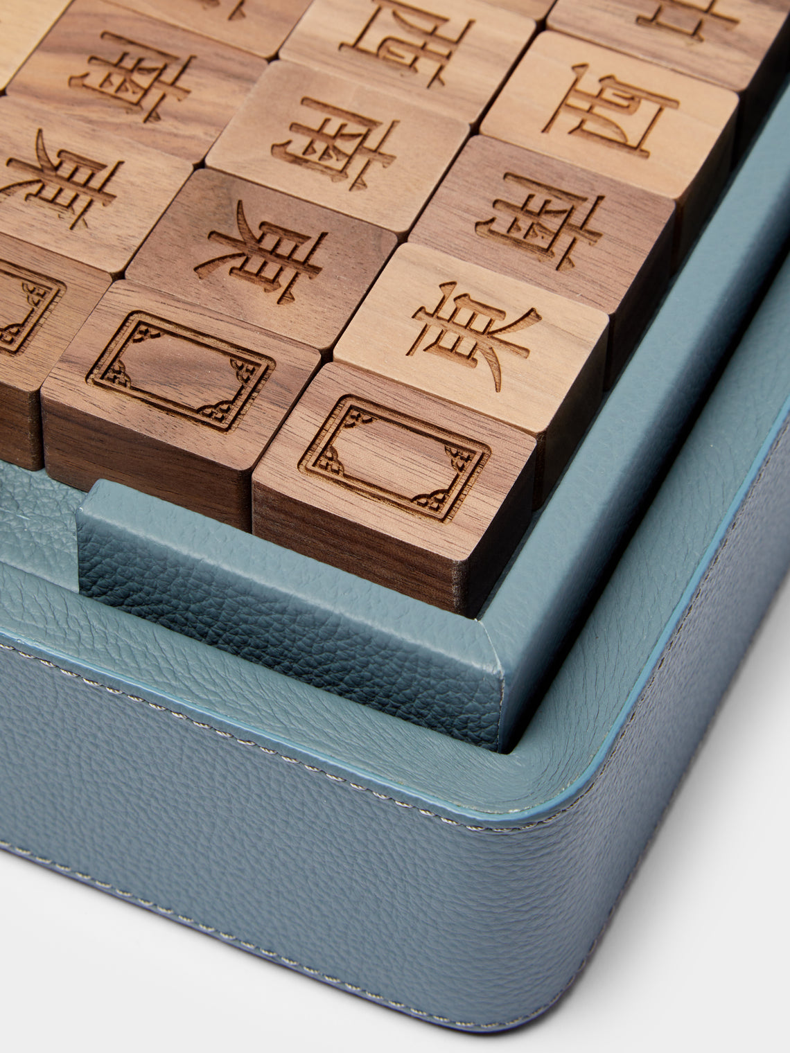 Leather, Maple and Walnut Mahjong Set