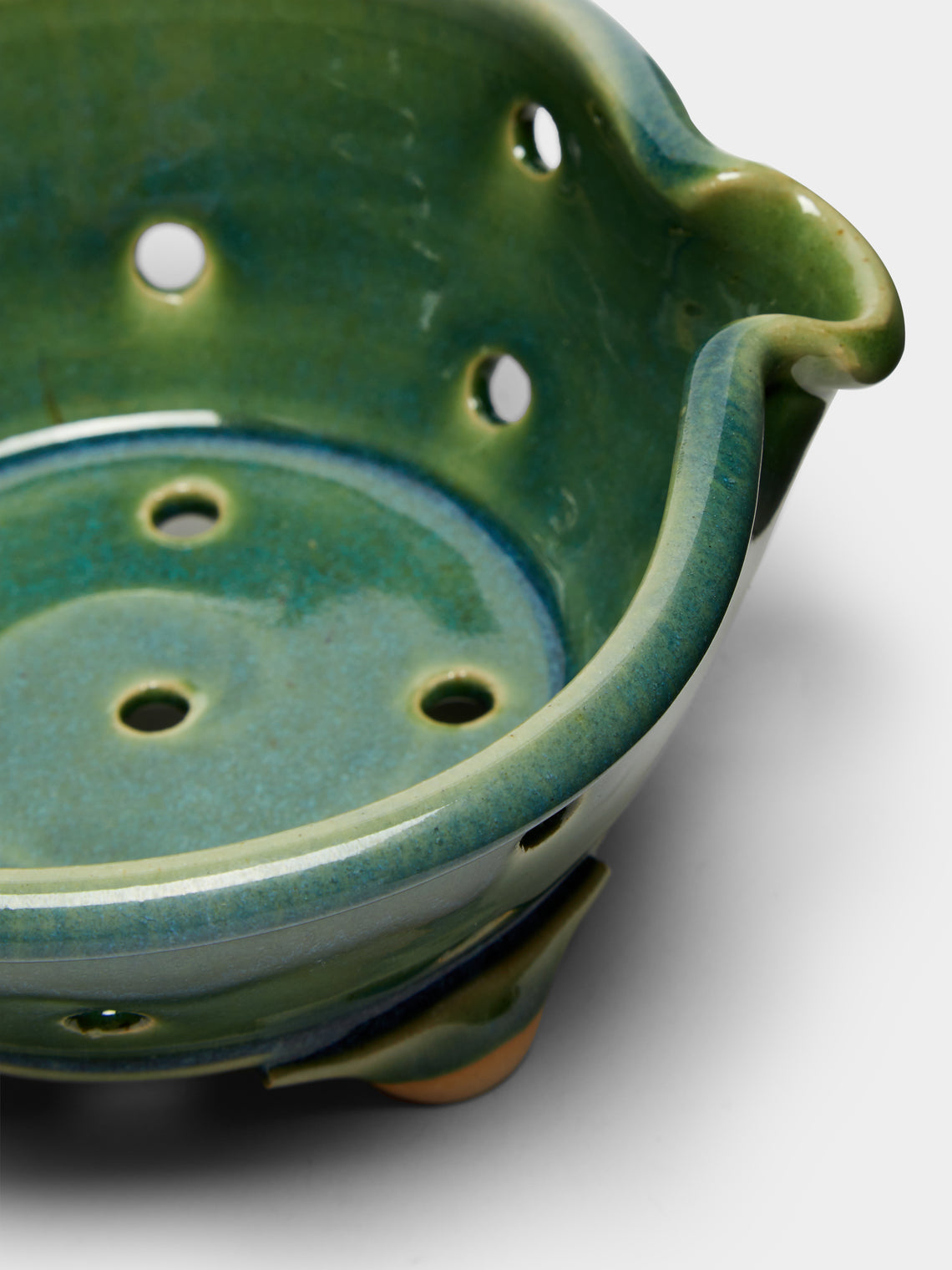 Stoneware Berry Bowl and Colander