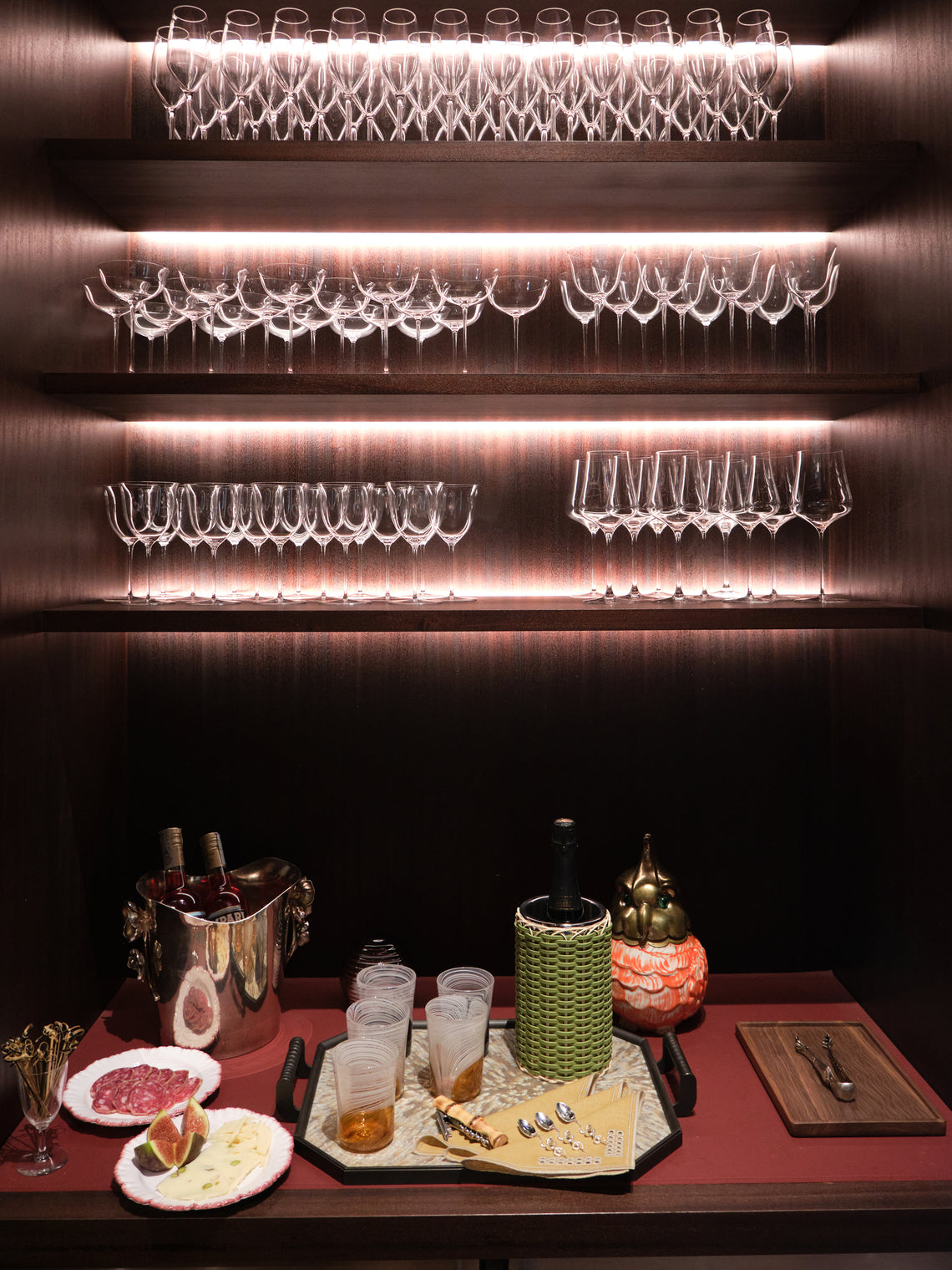 Droulers - Nova Burnished Brass Tray (21.5in/55cm) - Brown - ABASK