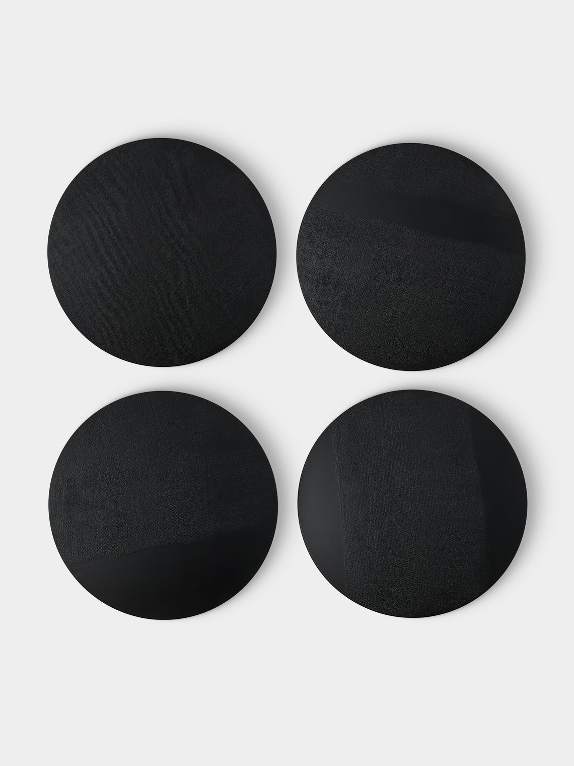 MAAR Design - | Set of 4 | Carbone Hand-Painted Lacquered Placemats - Black - ABASK - 