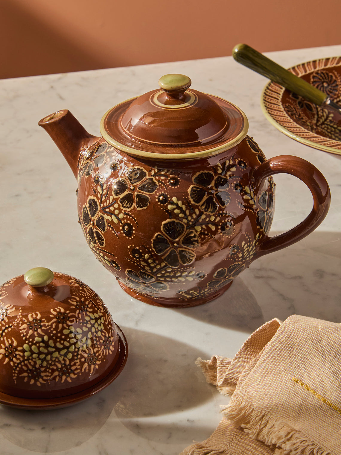 Poterie d’Évires - Flowers Hand-Painted Ceramic Teapot - Light brown - ABASK