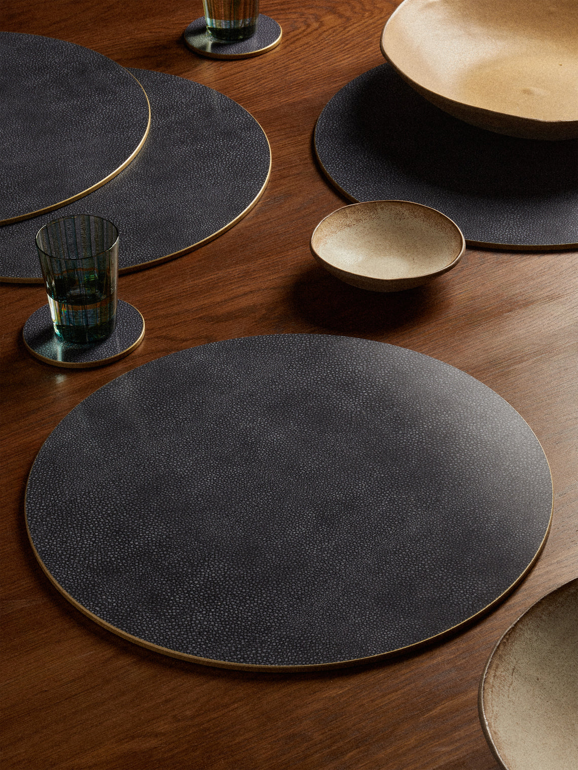 HestiaLiving - | Set of 4 | Prestige Faux Shagreen Placemats - Gray - ABASK