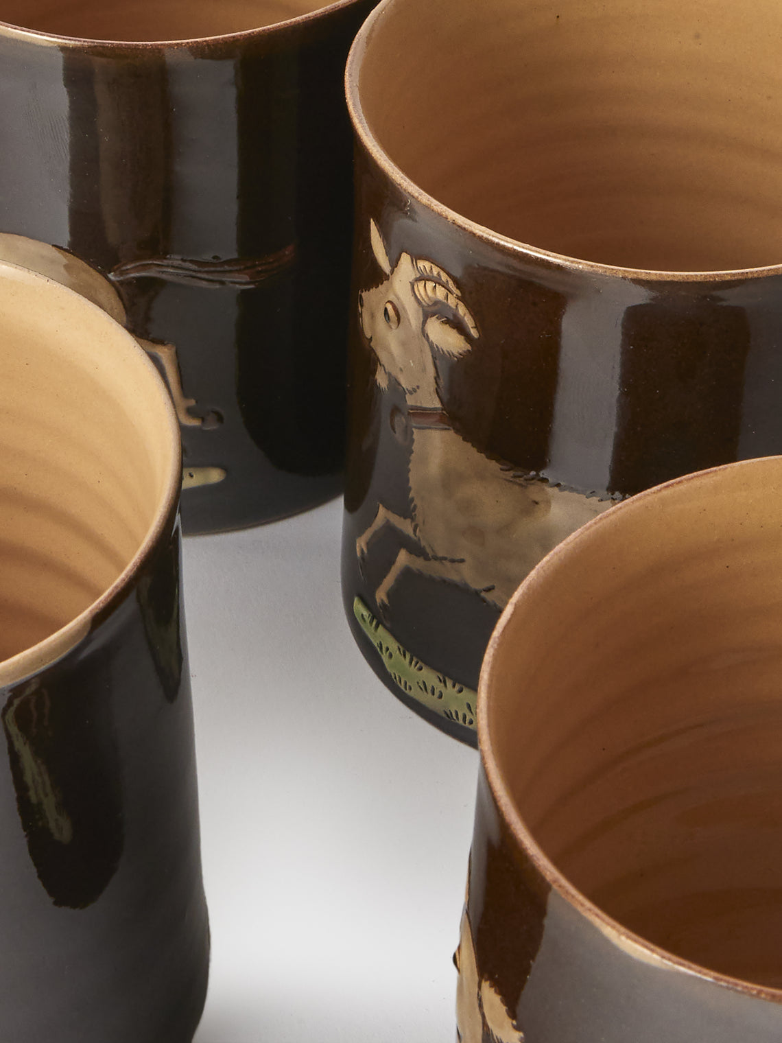 Poterie d’Évires - Animals Hand-Painted Ceramic Mugs (Set of 4) - Dark Brown - ABASK