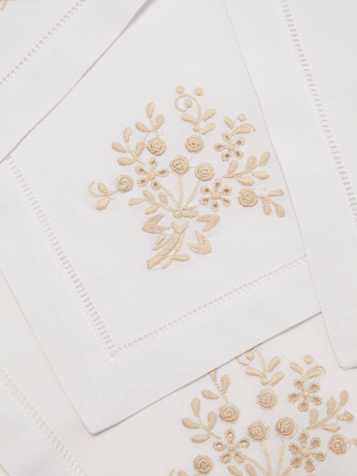 Rolande du Dreuilh Créations - Hand-Embroidered Cotton Napkins (Set of 4) - White - ABASK