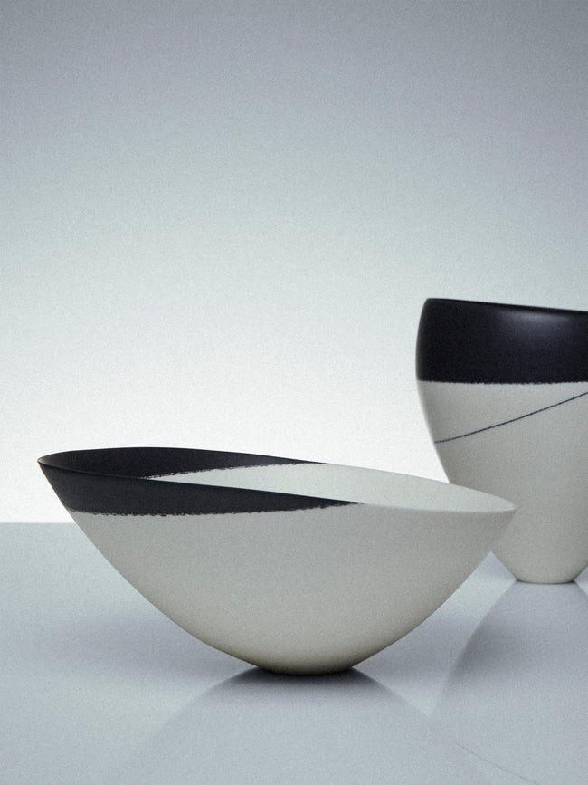 Paul James Ceramics - Fractured Reality Hand-Thrown Ceramic Bowl - White - ABASK