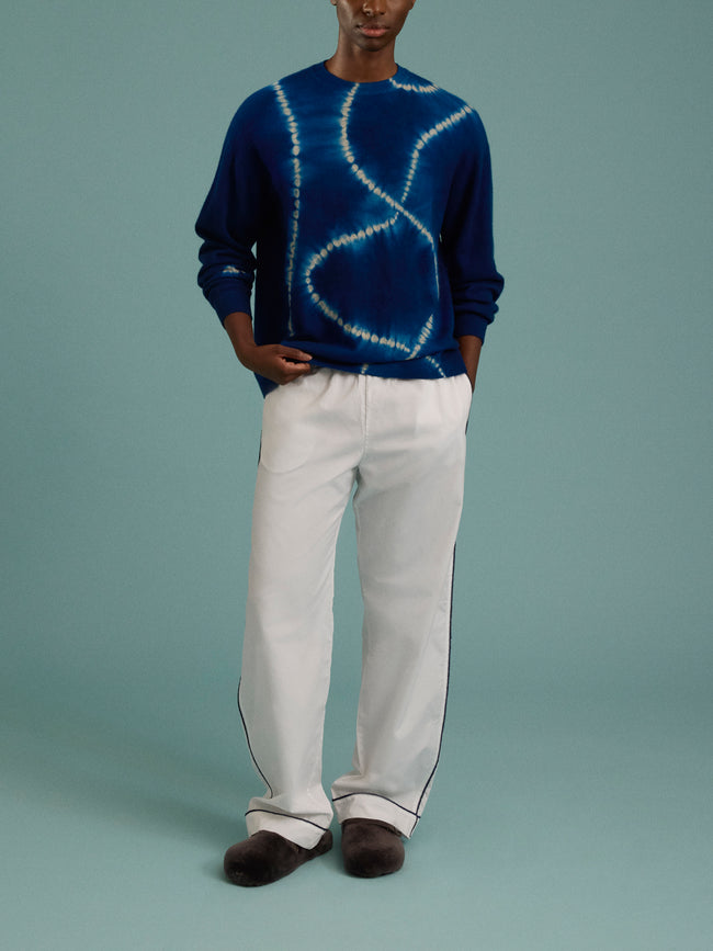 Suzusan - Men's Shibori Cashmere Seamless Wide Crew-Neck Sweater - Blue - ABASK