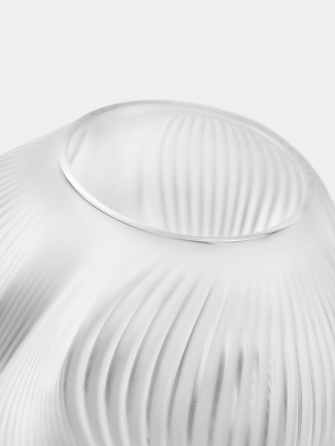 Lalique - Alizé Crystal Vase (7in/18cm) - White - ABASK