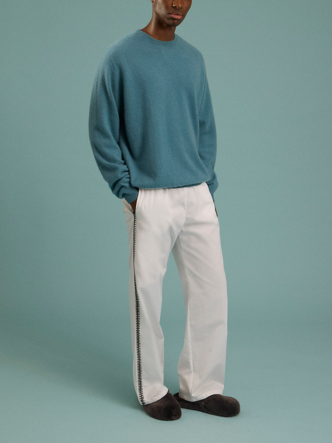 Frenckenberger - Cashmere R-Neck Boyfriend Sweater - Blue - ABASK