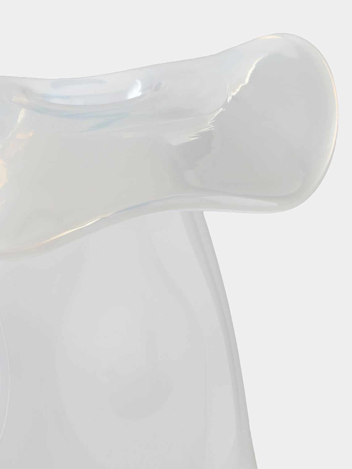 Oog Objects - 6 Hand-Blown Glass Vase (7.5in/18.5cm) - White - ABASK