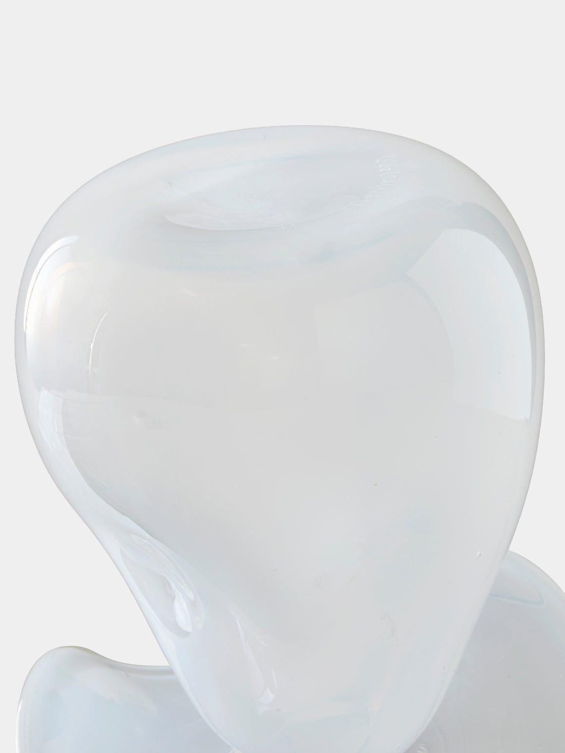 Oog Objects - 6 Hand-Blown Glass Vase (7.5in/18.5cm) - White - ABASK