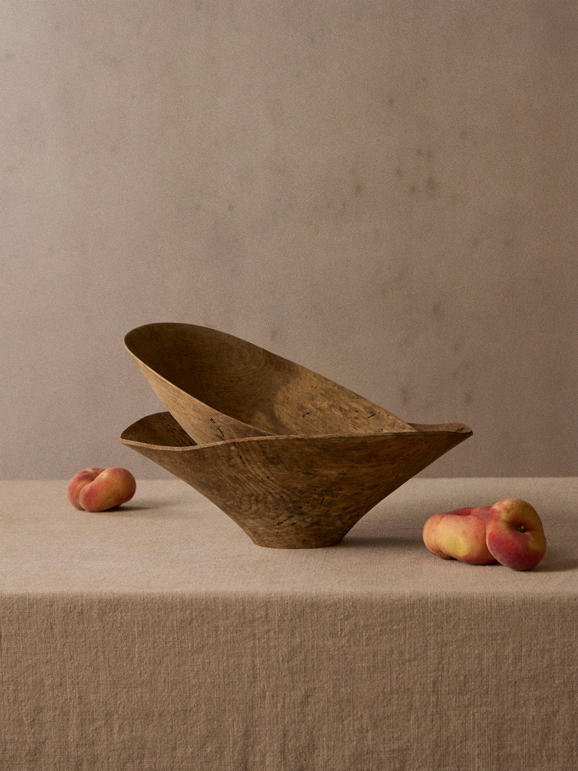 Iida Woodturning - Hand-Turned Oak Earth-Finish Bowl - Brown - ABASK