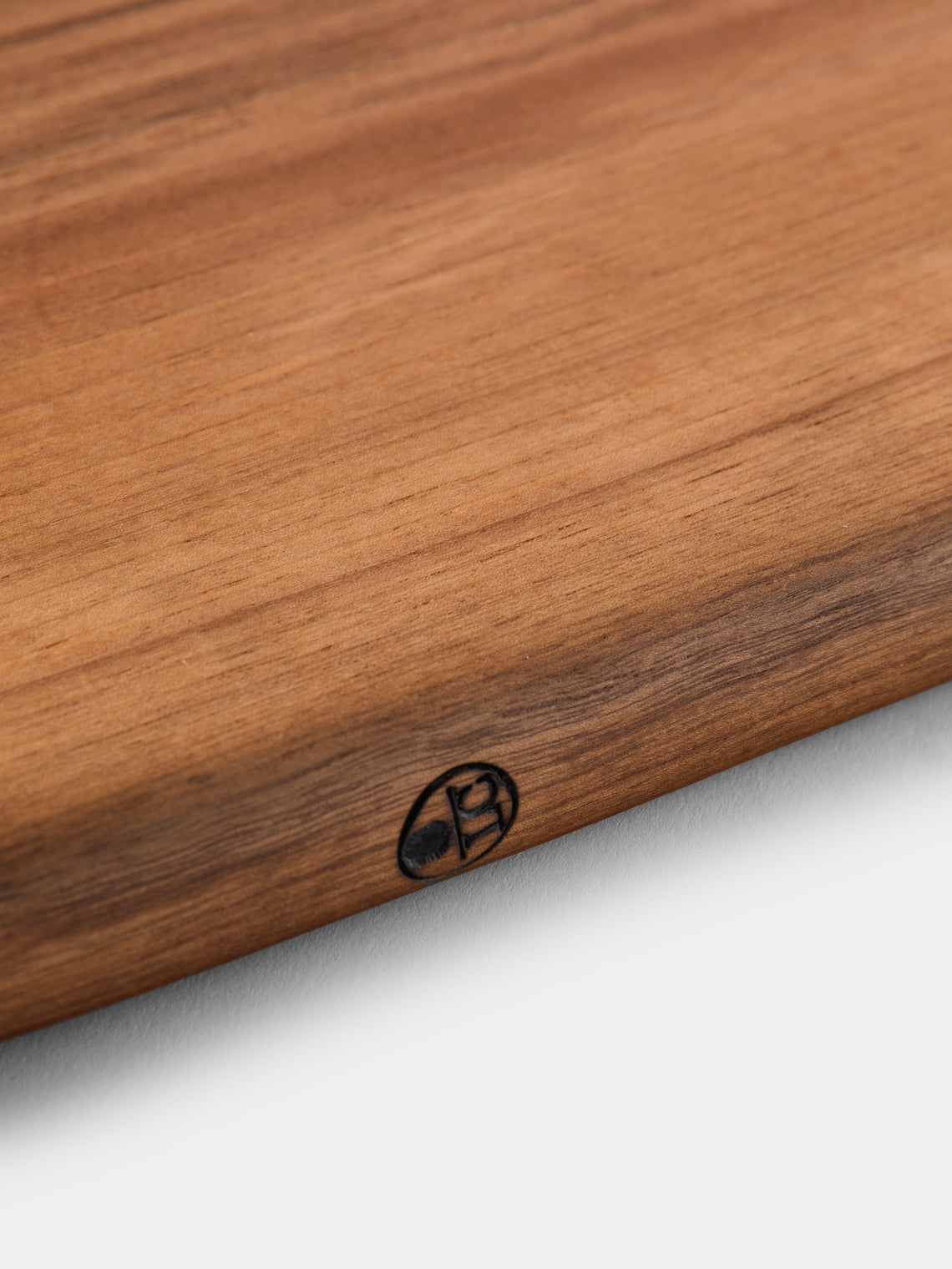 Lucas Castex - Hand-Carved Double-Faced Walnut Serving Board - Dark Brown - ABASK