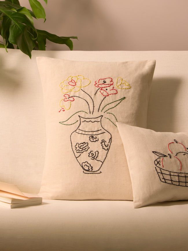 Oeuvres Sensibles - Vase Hand-Embroidered Cotton and Hemp Cushion (15.5in/40cm) - Cream - ABASK