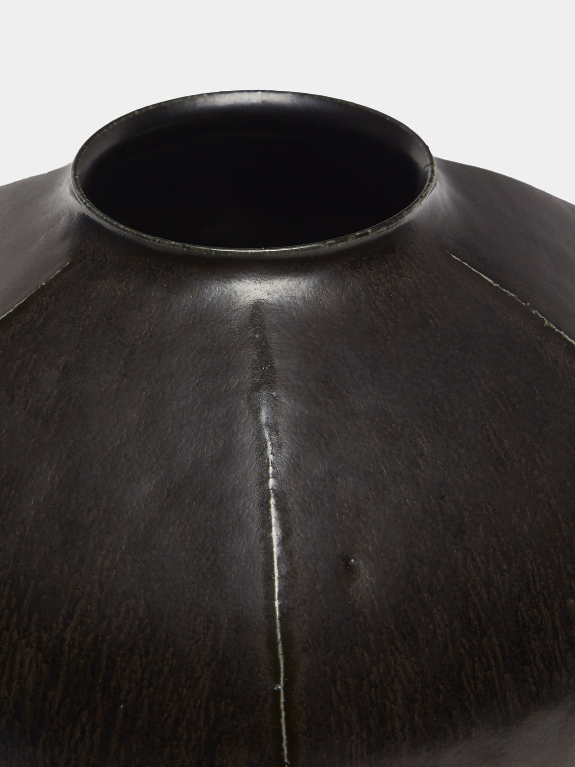 Lee Song-am - Hand-Thrown Stoneware Vase (10in/26cm) - Black - ABASK