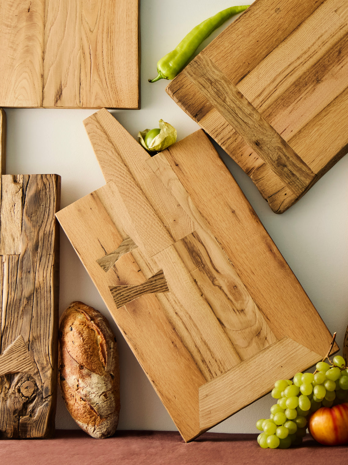 Art Brugi - Hand-Carved Oak Serving Board - Brown - ABASK