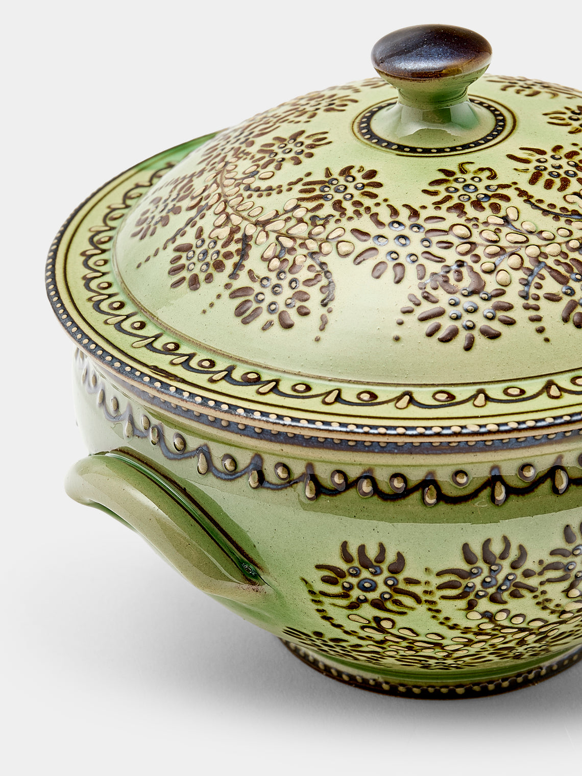 Poterie d’Évires - Flowers Hand-Painted Ceramic Small Lidded Vegetable Dish - Green - ABASK