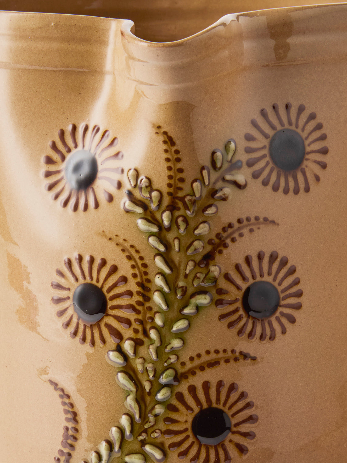 Poterie d’Évires - Flowers Hand-Painted Ceramic Straight-Edge Medium Jug - Cream - ABASK