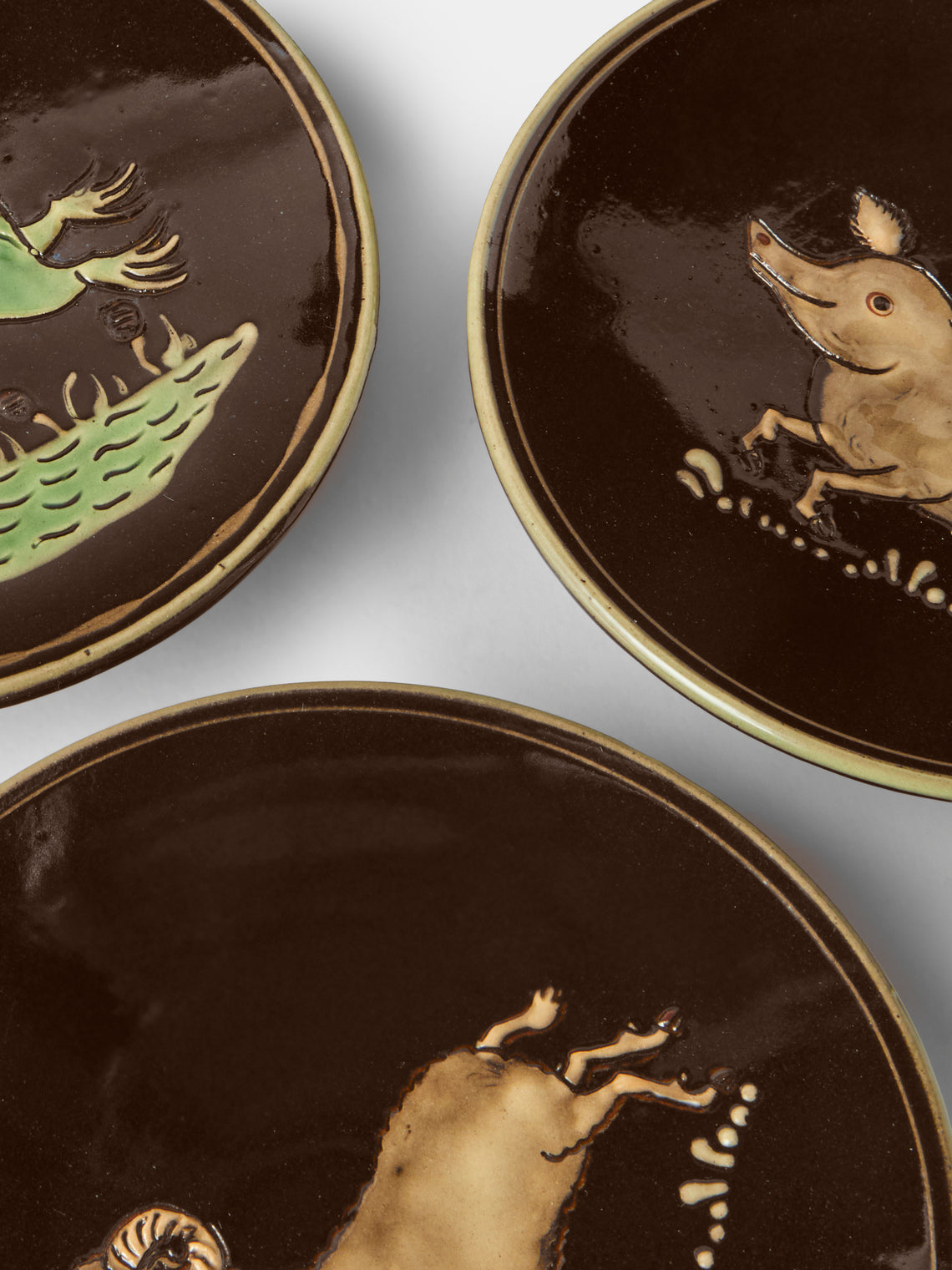 Poterie d’Évires - Animals Hand-Painted Ceramic Plates – 5.5in/14cm (Set of 4) - Dark Brown - ABASK