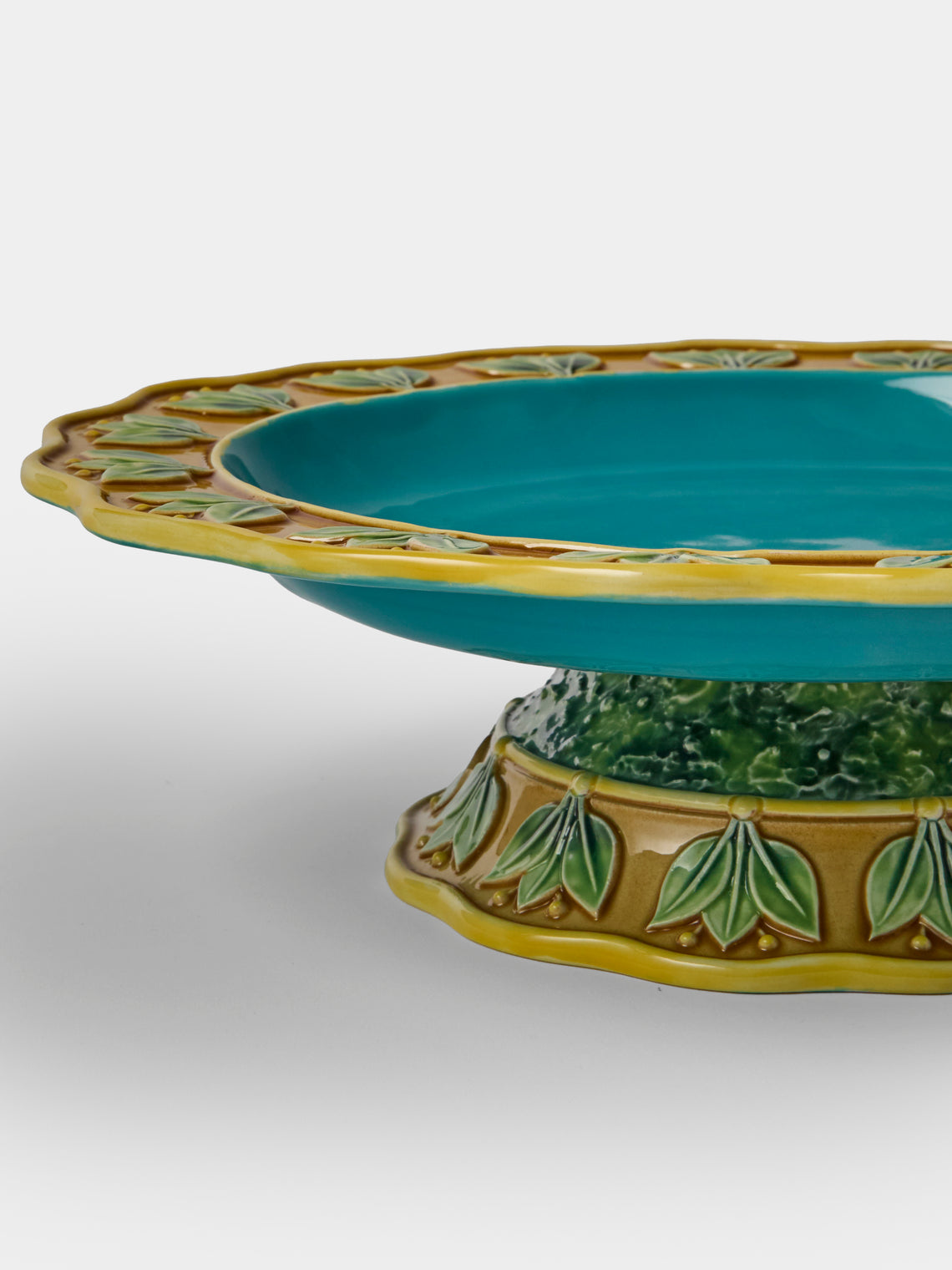 Verdolini - Chestnut Hand-Painted Majolica Ceramic Cake Stand - Blue - ABASK