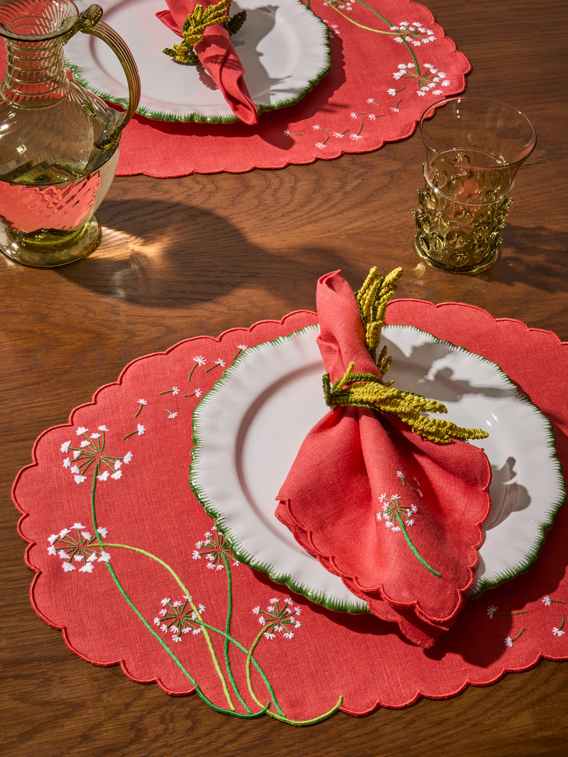 Taf Firenze - | Set of 6 | Floral Hand-Embroidered Linen Placemats and Napkins - Red - ABASK