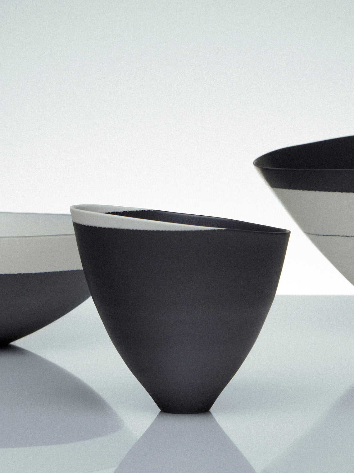 Paul James Ceramics - Fractured Reality Hand-Thrown Ceramic Bowl - Black - ABASK