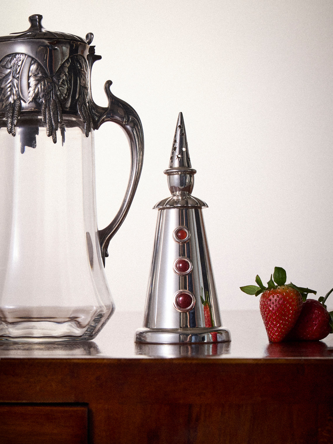 Antique and Vintage - 1980s Silver-Plated Clown Sugar Shaker - Silver - ABASK