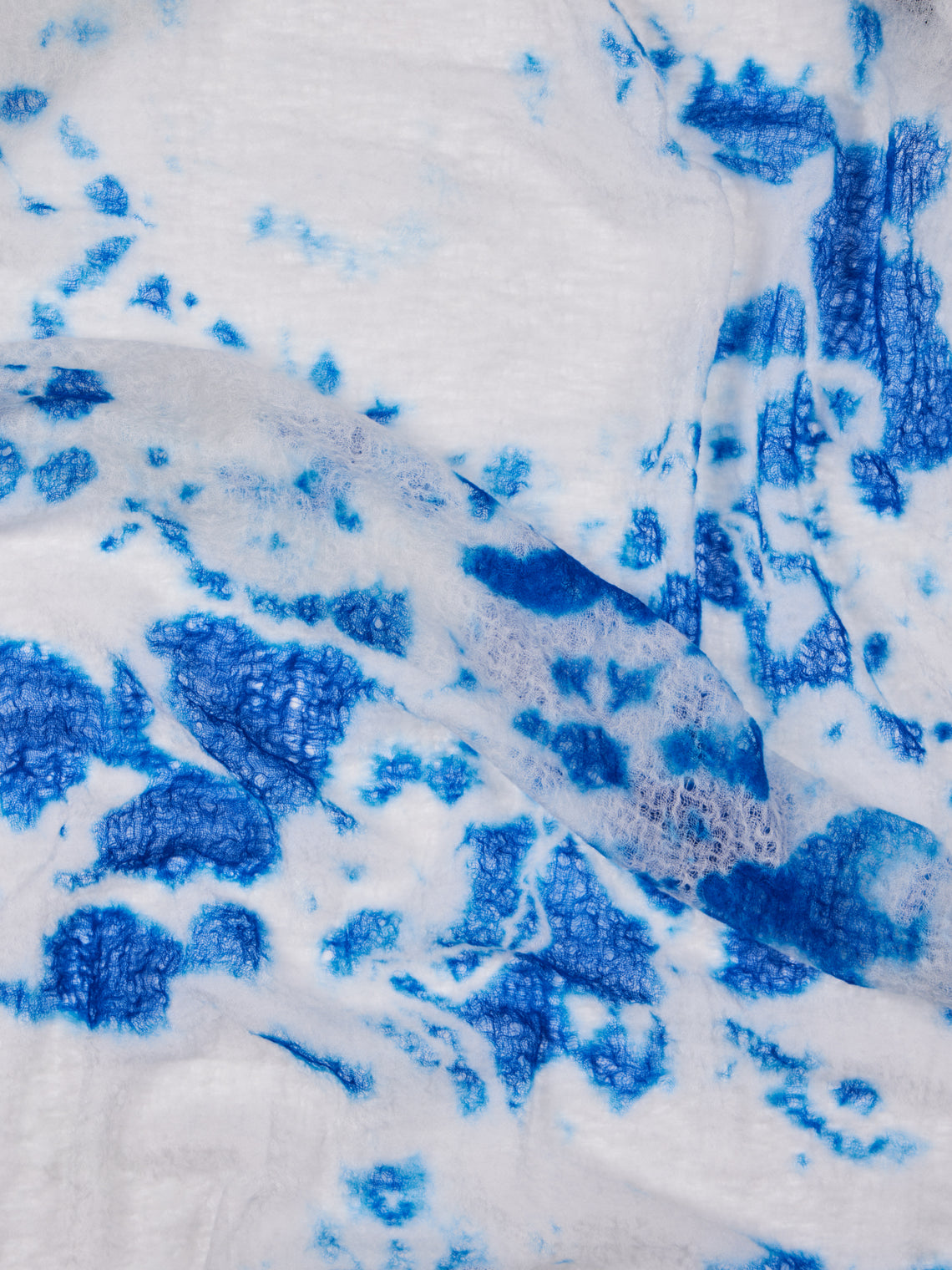 Suzusan - Shibori Cashmere Featherweight Shawl (94.5in/2.4m) - Blue - ABASK