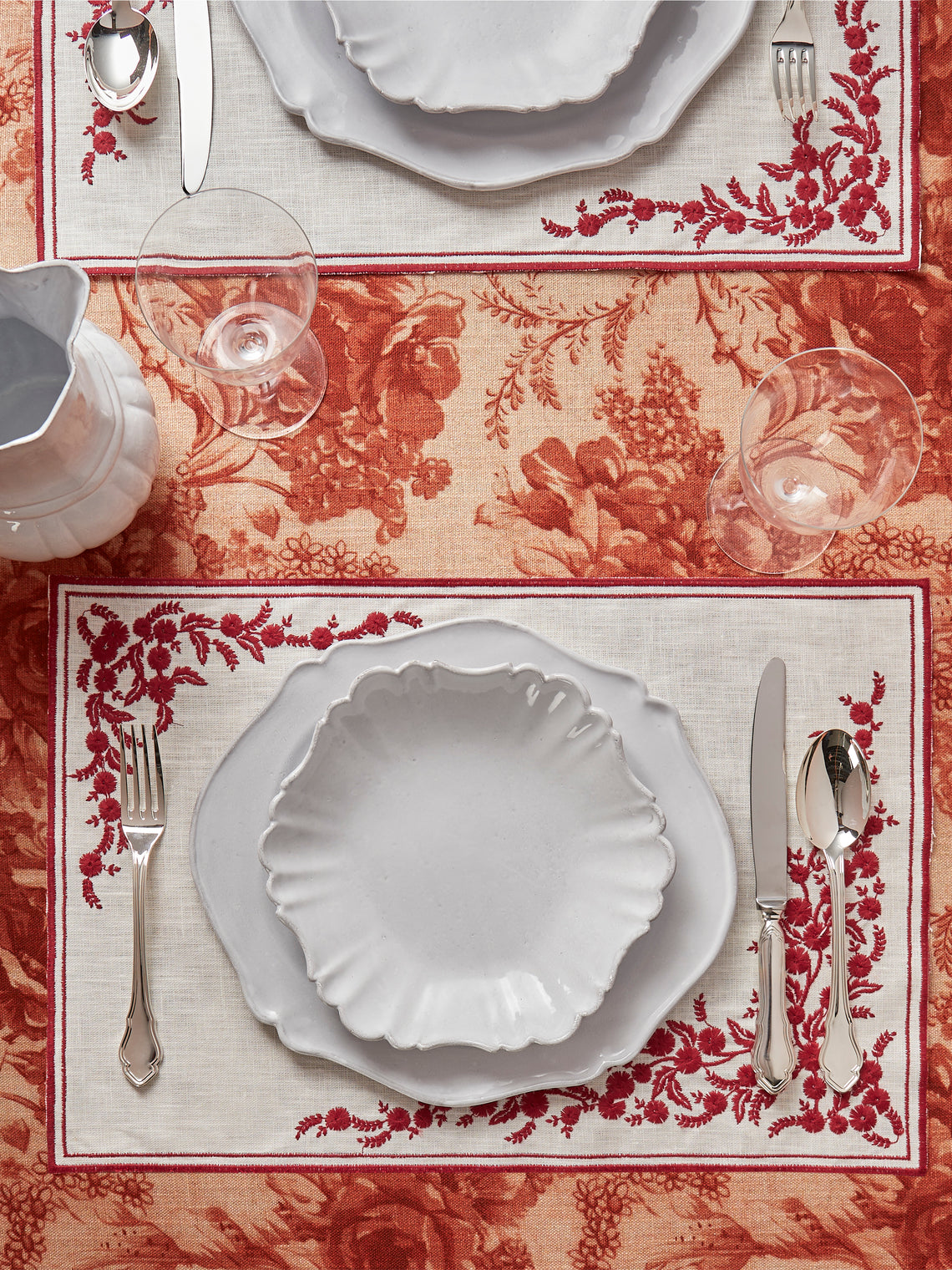 Borgo delle Tovaglie - Venaria Embroidered Linen Placemats (Set of 4) - Red - ABASK