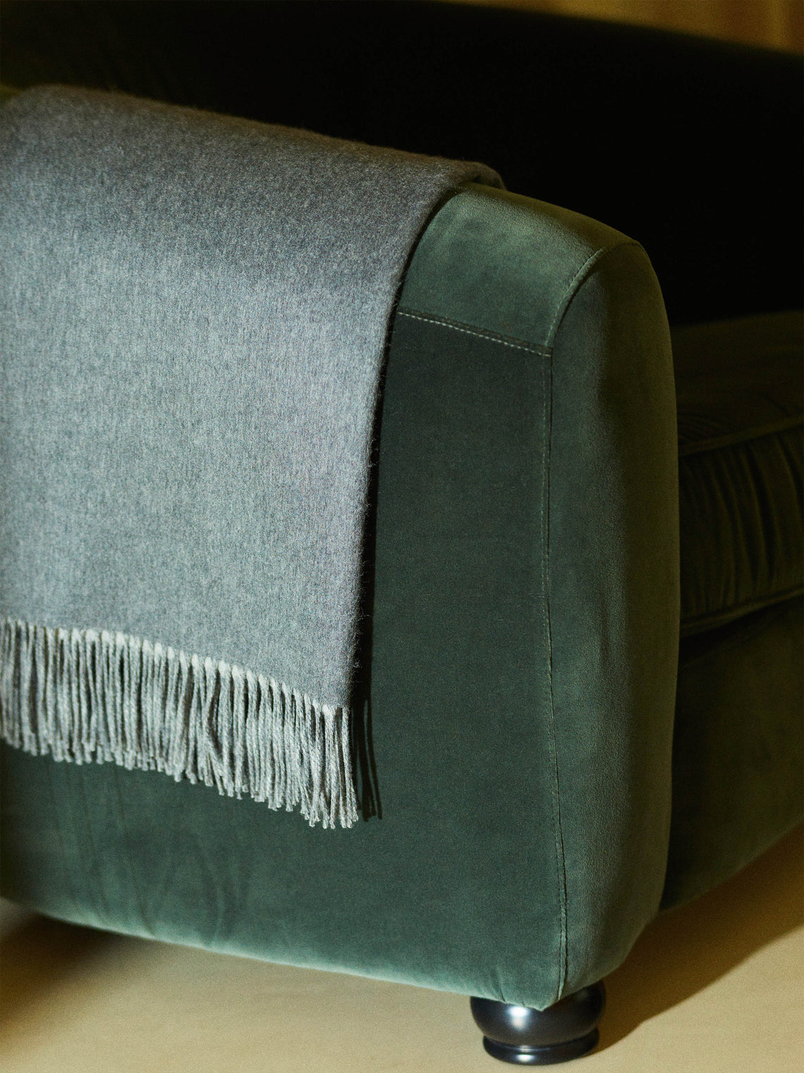 Begg x Co - Arran Cashmere Reversible Blanket (72in/1.8m) - Gray - ABASK