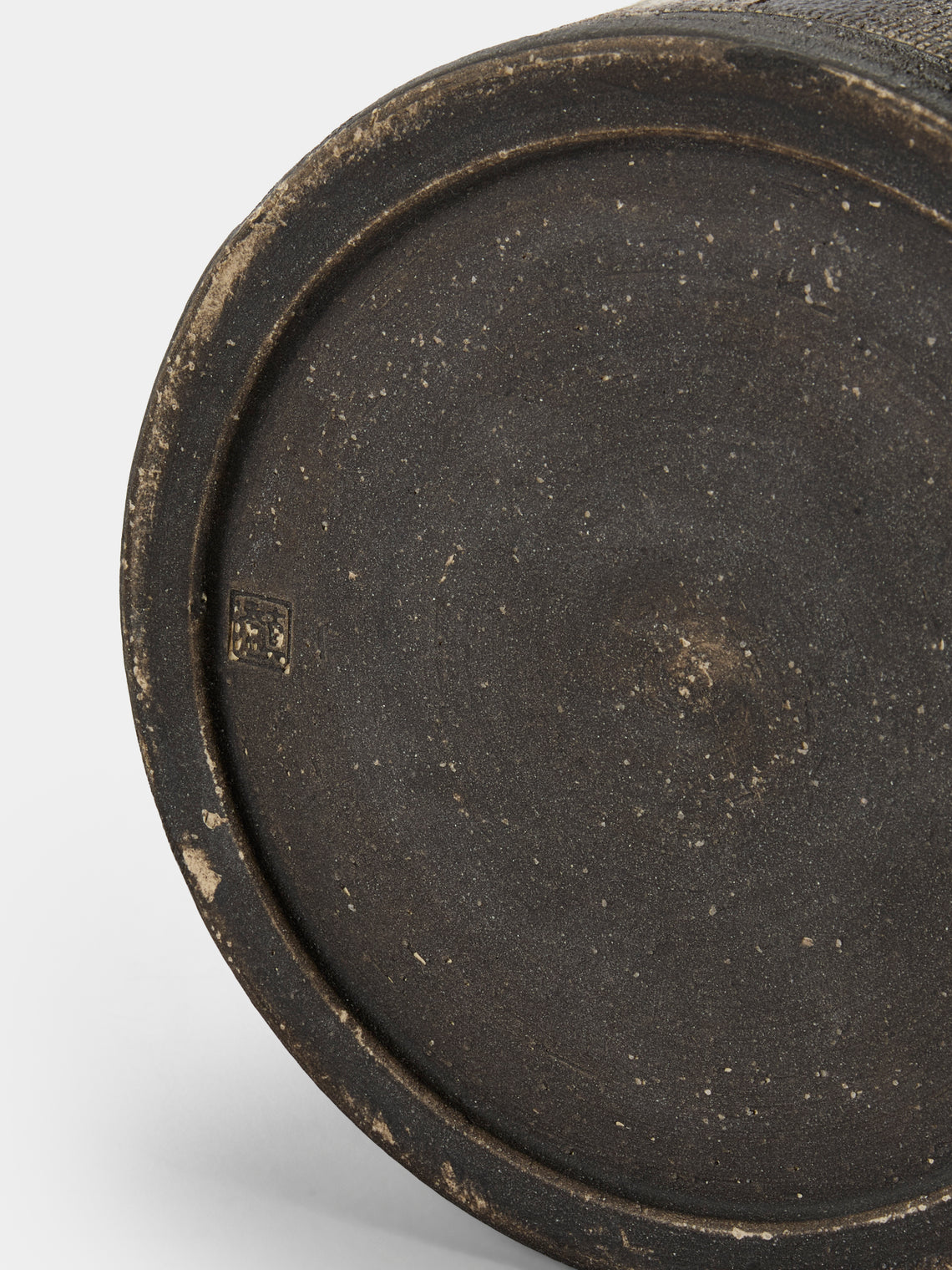 Masumi Ando - Textured Ceramic Water Jar - Gray - ABASK