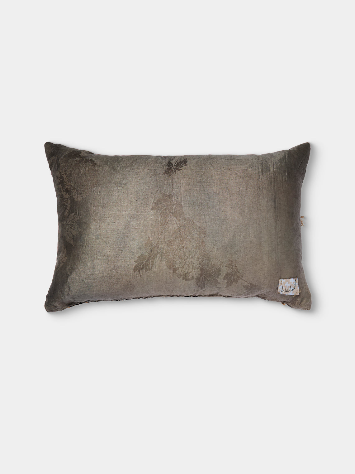 By Walid - 18th-Century French Aubusson Tapestry Linen and Damask Pillow (27.5in/70cm) - Multiple - ABASK