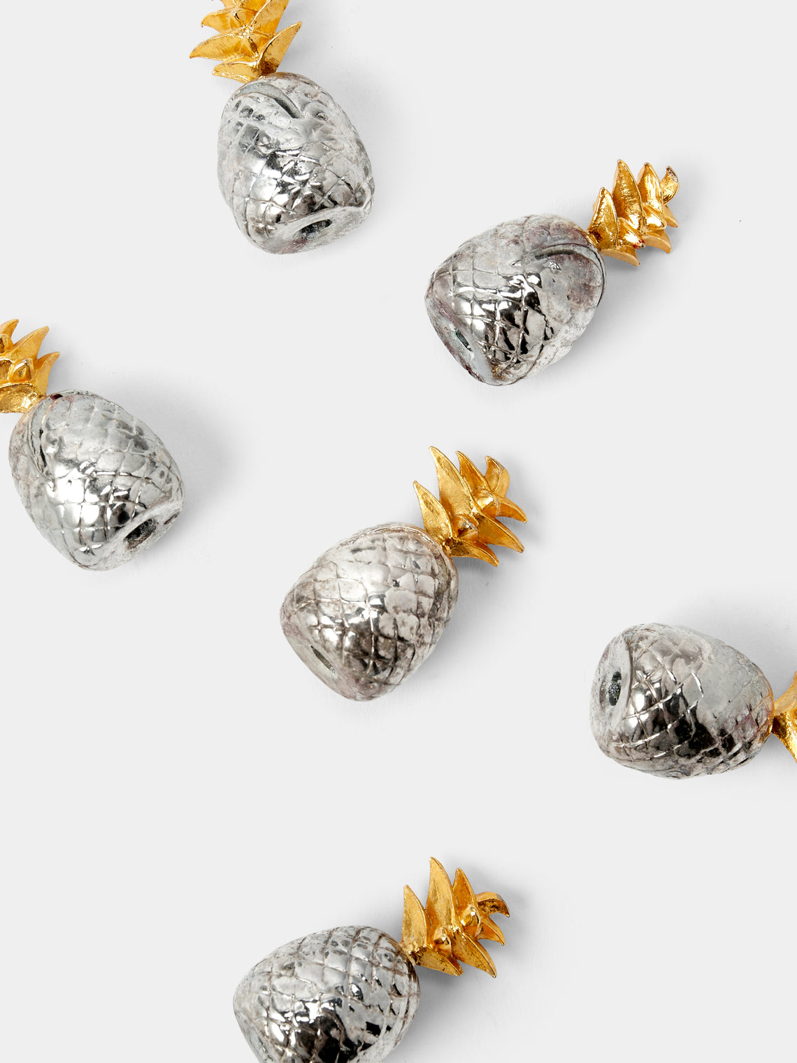 Antique and Vintage - Mid-Century Pineapples Silver-Plated Knife Rests (Set of 6) - Silver - ABASK