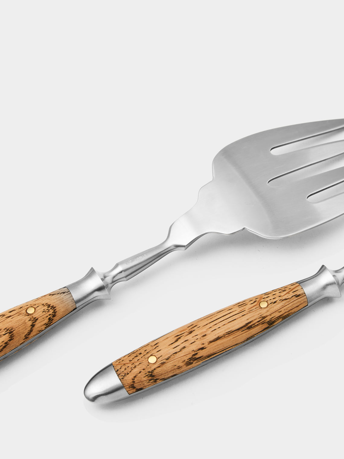 Eichenlaub - Light Oak Old German Fish Serving Fork and Knife (Set of 2) - Natural - ABASK