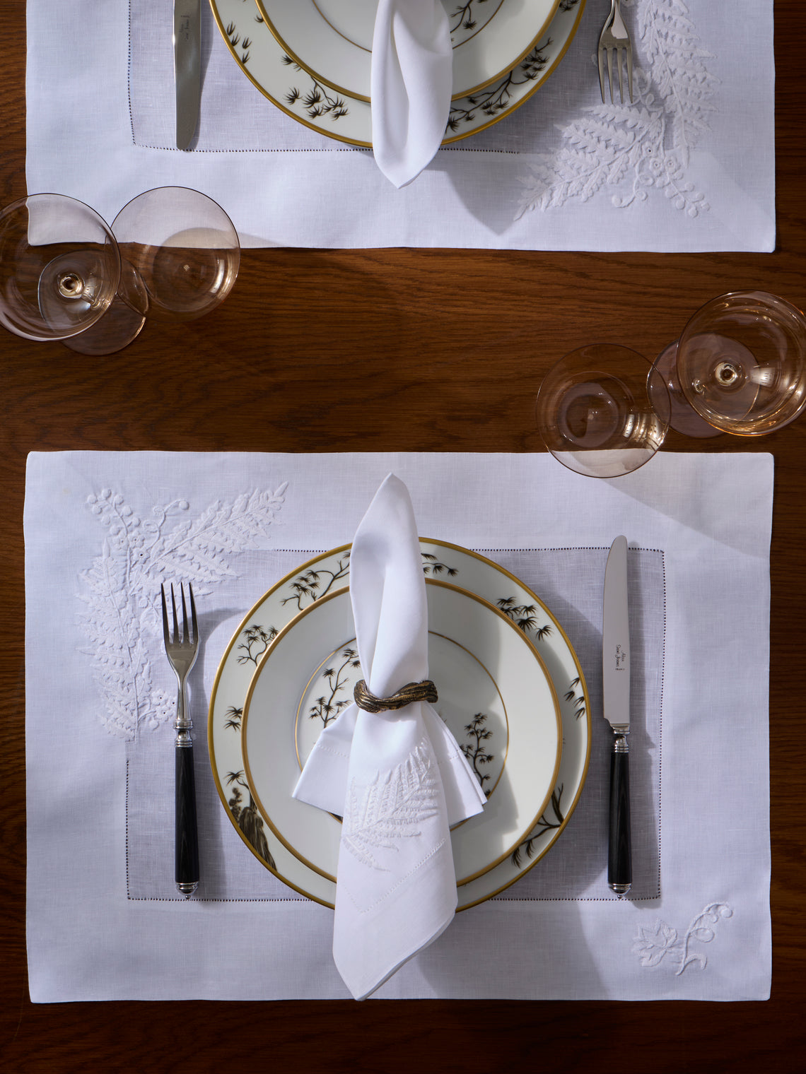 ERI Textiles - | Set of 4 | Fern Hand-Embroidered Linen Placemats - White - ABASK